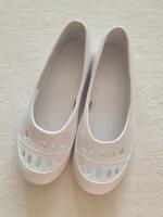 Badeschuhe weiß Mädchen Gr. 34 Schuhe Baden-Württemberg - Schwäbisch Gmünd Vorschau