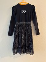 Mädchen Handmade Jerseykleid Festlich Gr.122 Nordrhein-Westfalen - Kierspe Vorschau