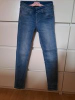 Vingino Jeans, Jegging,  Größe 9, 134 Nordrhein-Westfalen - Gronau (Westfalen) Vorschau
