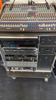 MIDAS Venice 240 im Tour-Rack +Endstufe+Lexicon und mehr Niedersachsen - Uetze Vorschau