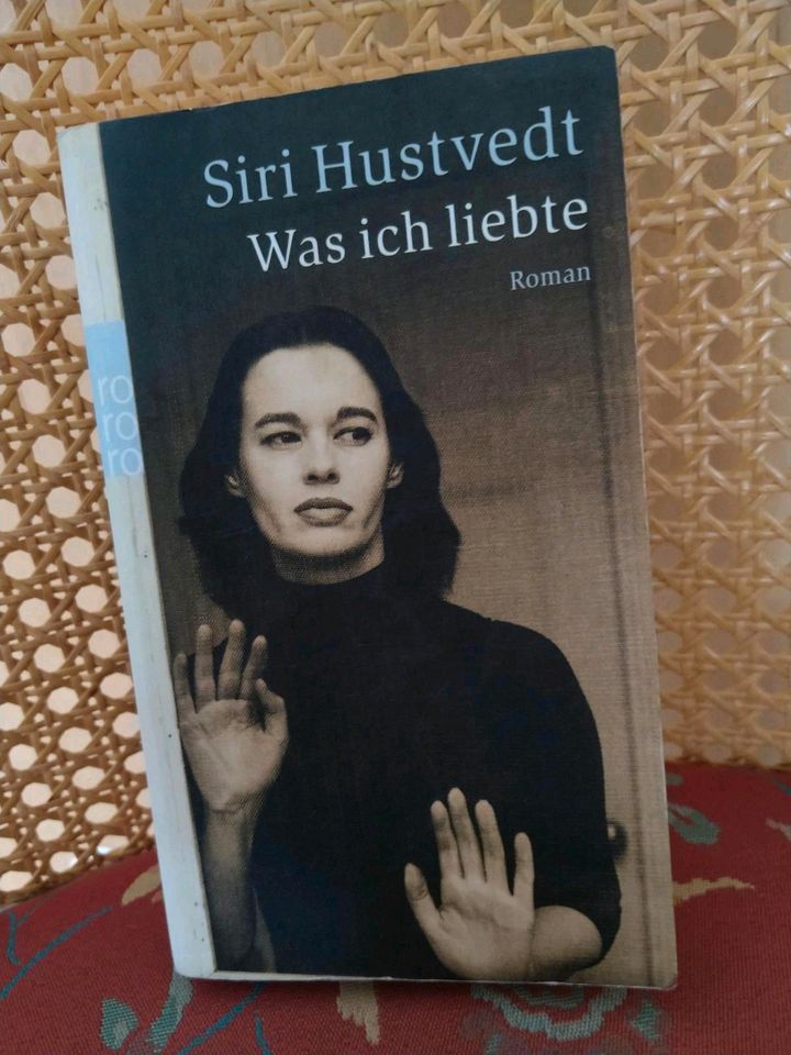 Siri Hustvedt: Die gleissende Welt Der Sommer ohne...What I loved in München
