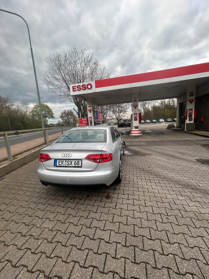 Audi A4 (NUR TAUSCHEN) in Düsseldorf