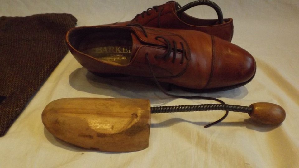 Barker Herrenschuhe mit Schuhspanner / Beutel - Größe 41 / 7 1/2 in Bad Essen