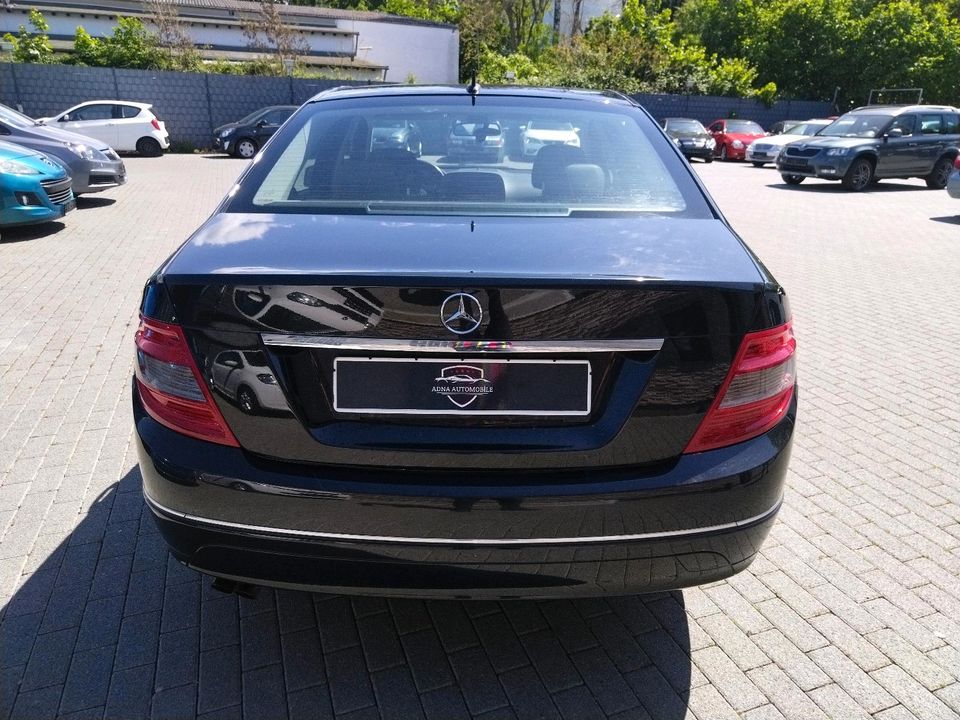 Mercedes-Benz C 200 CDI*Avantgarde*TÜV Neu*S-Heft*2 Hand* in Kassel