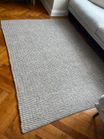 Grauweiß gewebter Teppich aus Biowolle Berlin - Pankow Vorschau