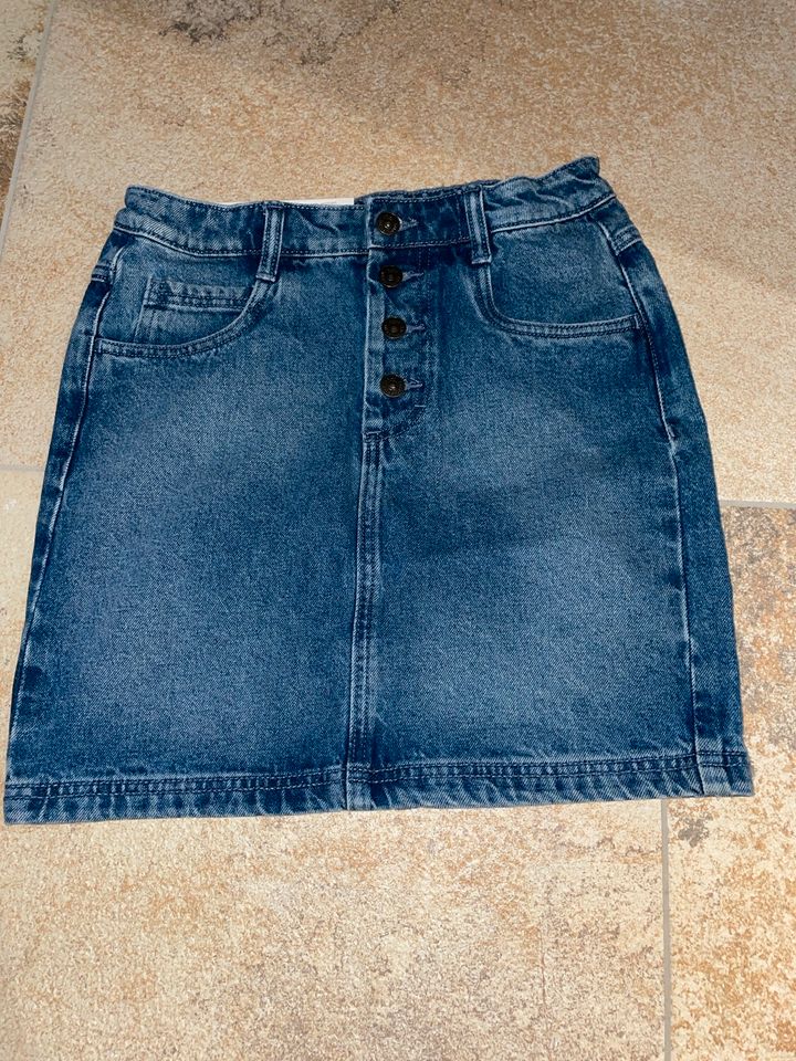 Jeansrock Rock Tchibo 146/152 Boden H&M neu inkl. Versand in Parkstetten