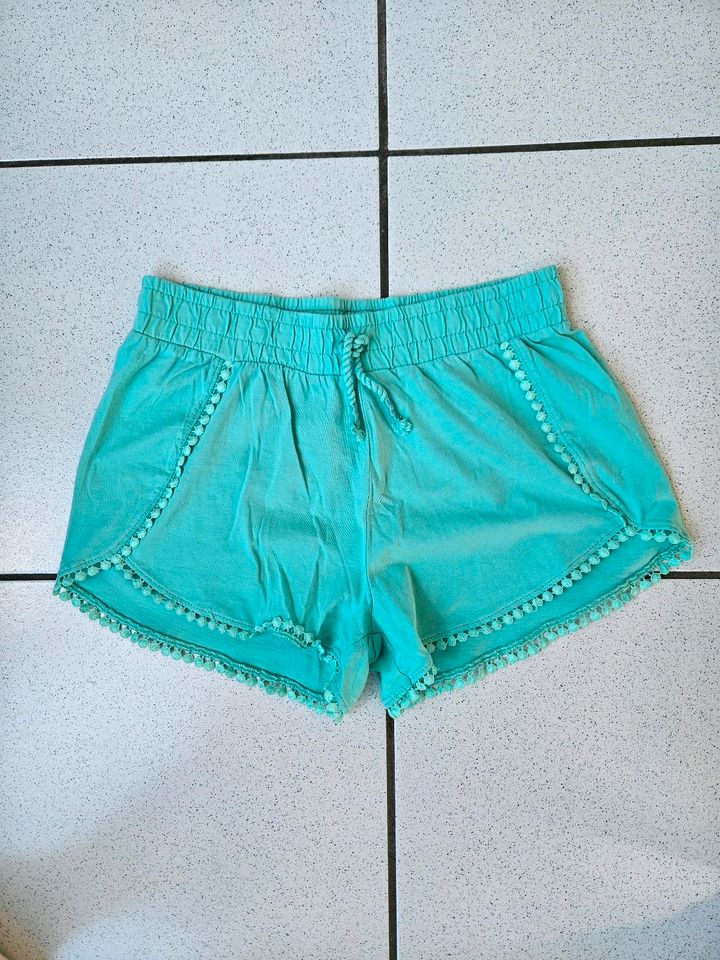 ❤️ Kurze Stoffhose Shorts C&A Gr.170, kaum getragen!!! in Kippenheim