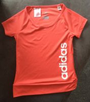 2 x Adidas Shirt Gr. 128 Niedersachsen - Tostedt Vorschau