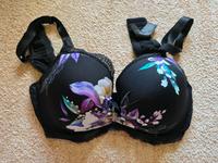 Schwarzer BH mit Blumenmuster vom Bodyflirt in 90E Sachsen-Anhalt - Bad Duerrenberg Vorschau