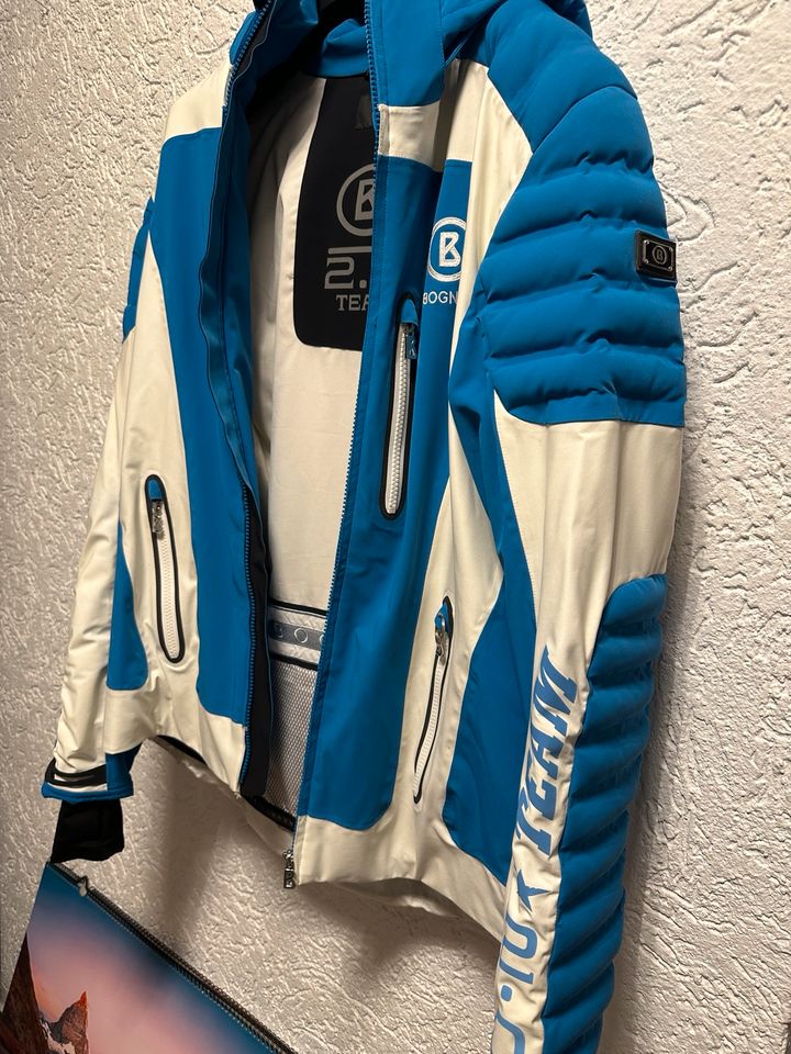 Bogner Skijacke blau - Größe 52 in Mainz