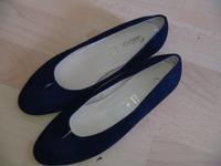 Neu Gabor Gr. 5 DE 38 Damen Pumps Ballerinas Leder dunkelblau Schwerin - Lankow Vorschau
