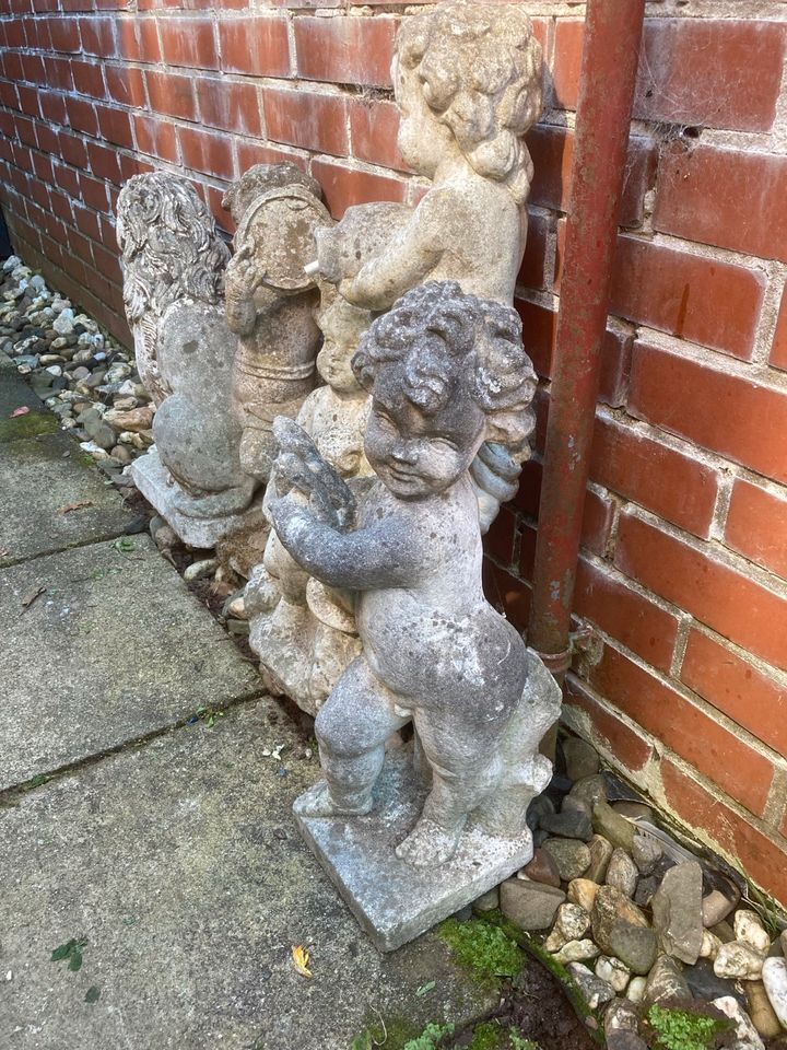 Steinfiguren Engel Putten Gartendeko Löwe in Gievenbeck
