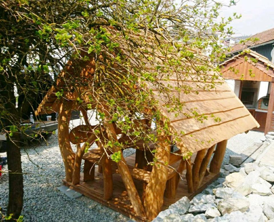 Gartenpavillion, Pavillon aus Holz, Holzpavillon, Gartenhaus in Aurach