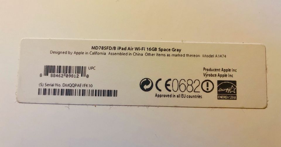 iPad Air 16 GB space gray in Hamburg