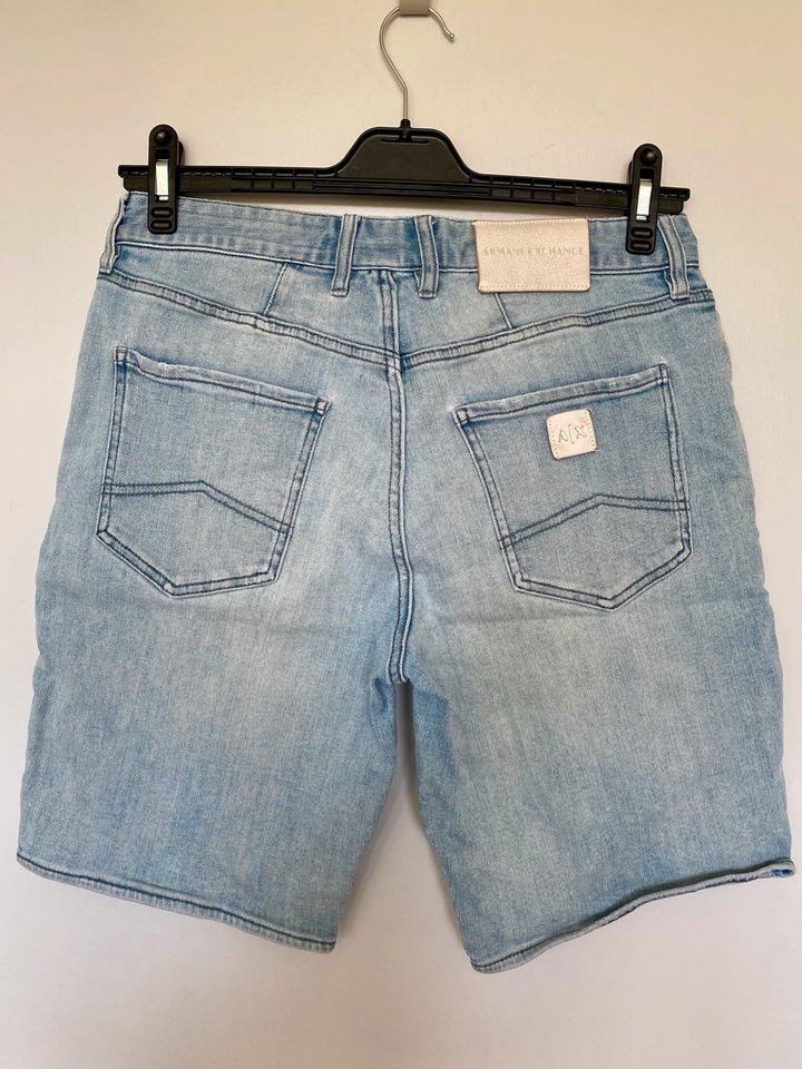 Armani Exchange J65 slim Jeans Shorts W31 in Achern