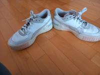 Puma, Schuhe, Sneaker, weiss, rosa, 6,5/40 Köln - Bayenthal Vorschau