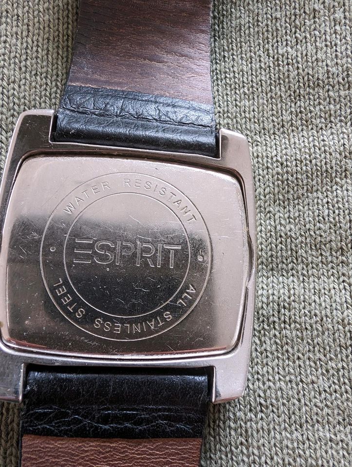 Esprit Damen Uhr mit Lederarmband in Neu Ulm