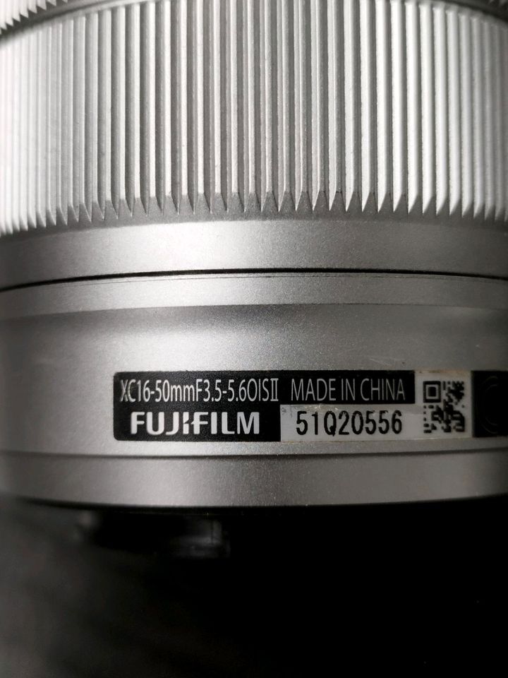 Fuji XC 16-50mm, F 3.5-5.6, OIS II, silber, TOP Zustand, Fuji X in Hage