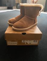 UGG BOOTS Damen Neuwertig Niedersachsen - Hann. Münden Vorschau
