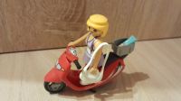 Playmobil Strand Girl mit Roller 9084 Sachsen - Hartenstein Vorschau