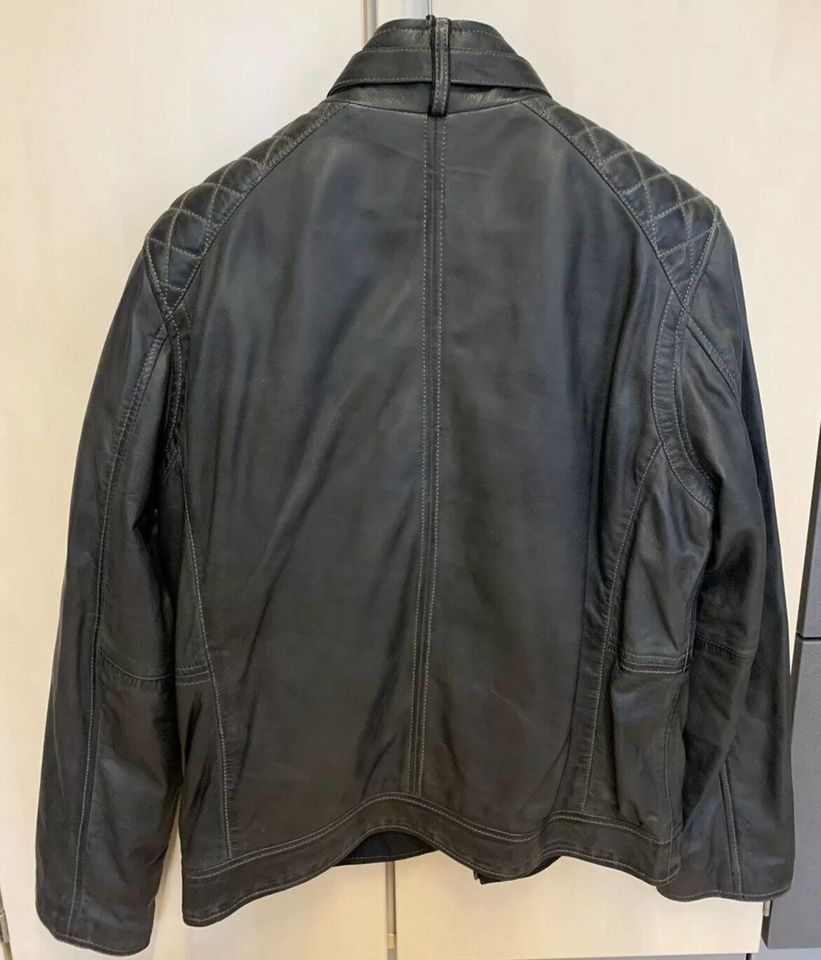 Lederjacke, Bugatti, Gr. 50, anthrazit, grau in Stuttgart