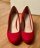 Rote high Heels Baden-Württemberg - Mannheim Vorschau