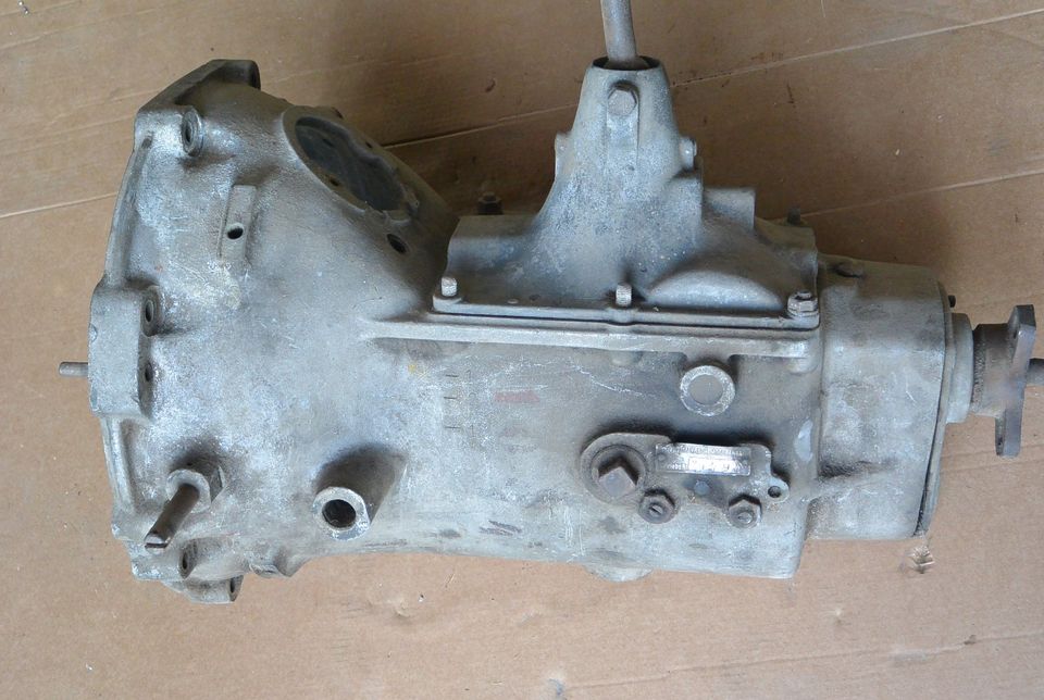 Schaltgetriebe Getriebe Gearbox Mercedes 200W21 Maybach Oldtimer in Roßwein