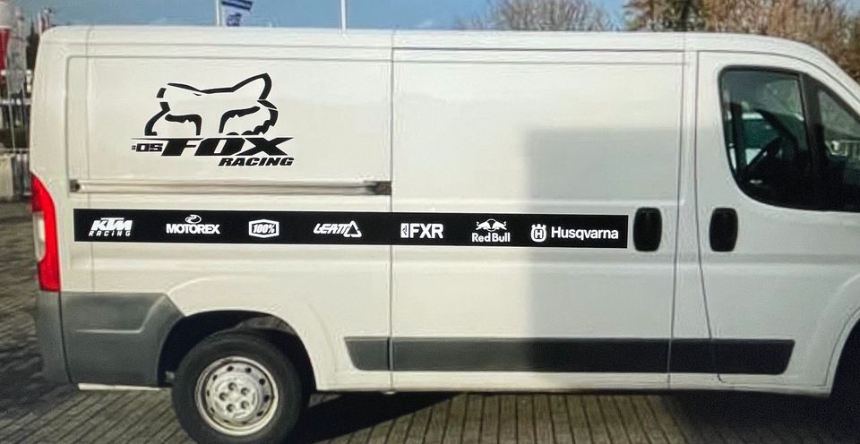 Renntransporter Beschriftung Motocross Rennkart Motorsport in Inzigkofen