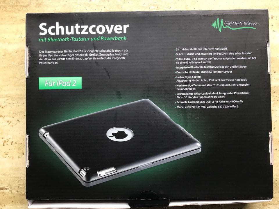 Schutzcover mit Tastatur für iPad 2 in Idar-Oberstein