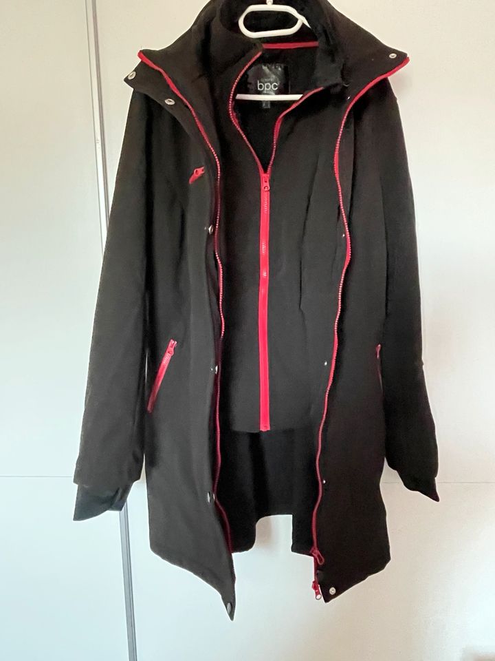 Softshelljacke/Mantel schwarz Größe 44 neu in Rendsburg