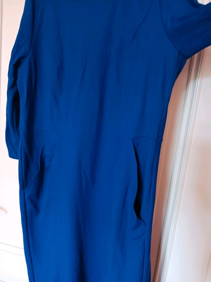 blaues Kleid von MOnA in Gera