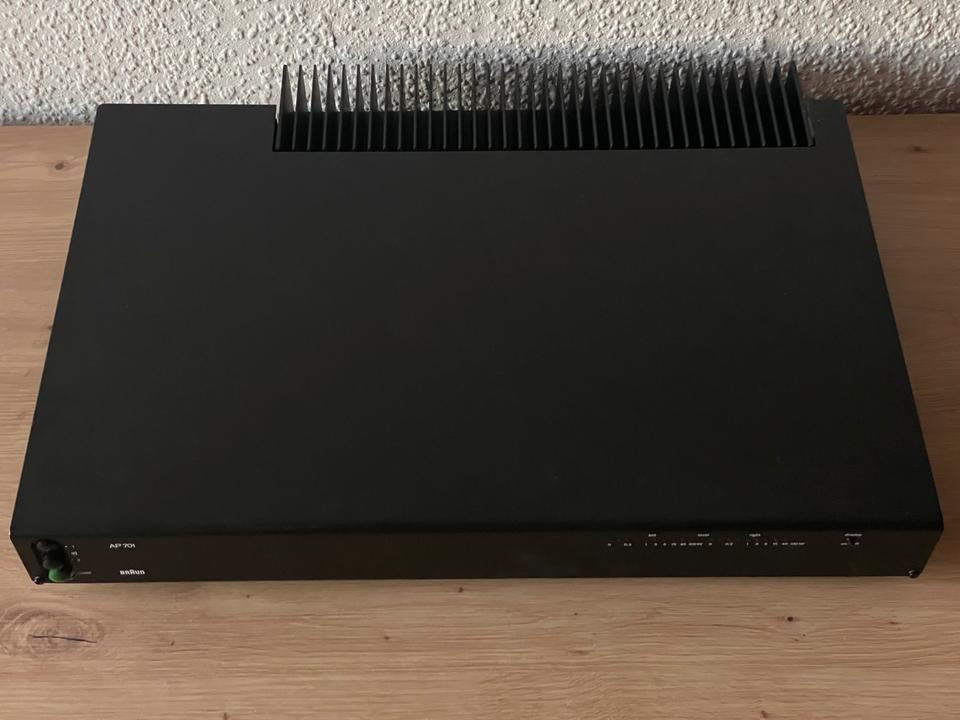 Braun AP701/AC701 Vor- Endstufe Verstärker High-End revidiert in Hannover