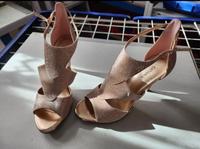 Dameschuhe mit Glitzer Sachsen-Anhalt - Halle Vorschau