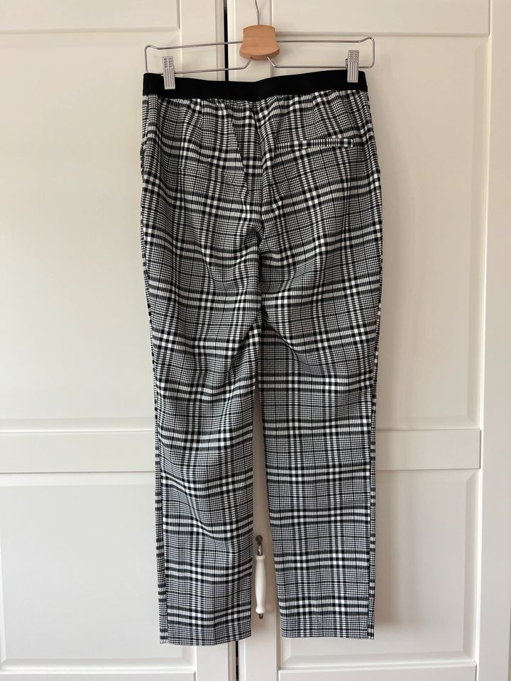 H&M Damen Hose/Slacks kariert 36 in Emden