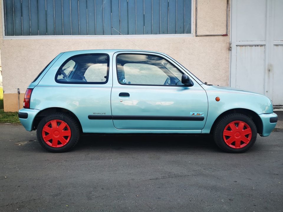 Nissan Micra 1.0 Benzin Neuer TÜV AHK, neuer Service in Freiberg