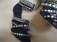 Nieten Sandalen High Heels schwarz silber Gr 38 Berlin - Lichtenberg Vorschau