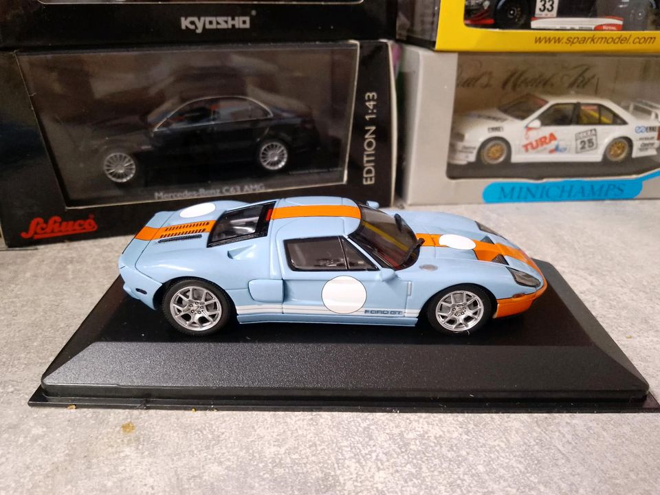 Minichamps 2006 Ford GT Gulf Light Blue 1:43 Modellauto in Hamburg