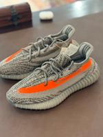 YEEZY Boost 350 v2 belurf GW1229 42 2/3 Neu München - Altstadt-Lehel Vorschau