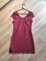 Kleid mit Spitze von Only Größe 38 Niedersachsen - Osteel Vorschau