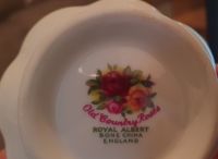 Erbstück Old Country Roses Royal Albert Bone China England Nordrhein-Westfalen - Gelsenkirchen Vorschau
