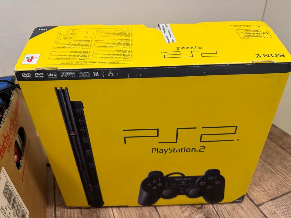Play Station 2 mit viel Zubehör 19 Spiele Buzz Singstar PS in Limbach-Oberfrohna
