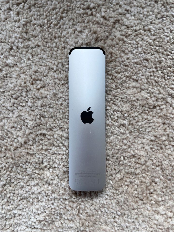 Apple TV Remote / Fernbedienung (3. Generation) in Darmstadt