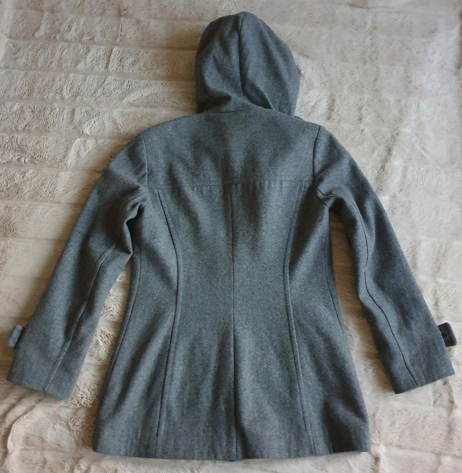 !!! BENETTON DUFFLECOAT/JACKE GR. 38 !!! in Berlin