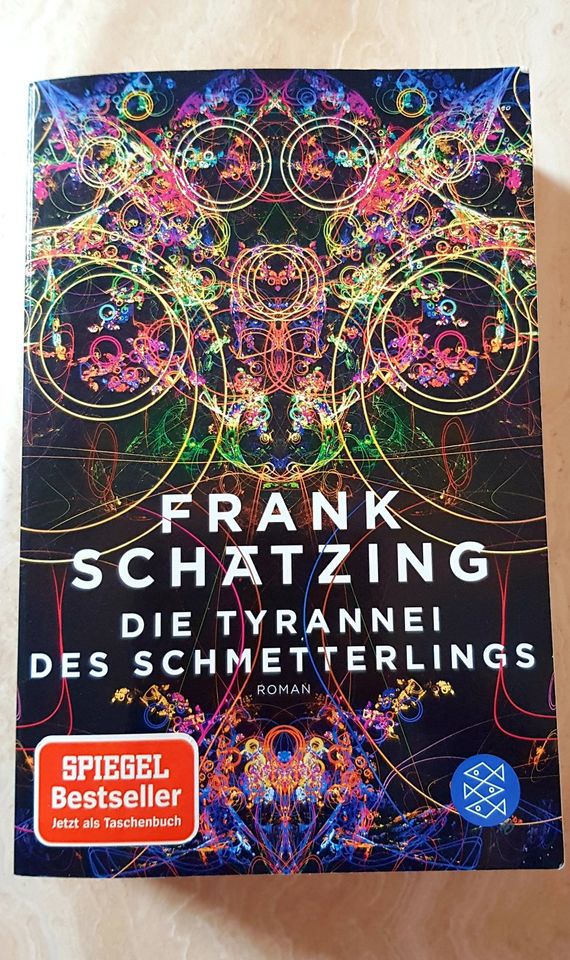 FRANK SCHÄTZING, DIE TYRANNEI DES SCHMETTERLINGS in Jettingen