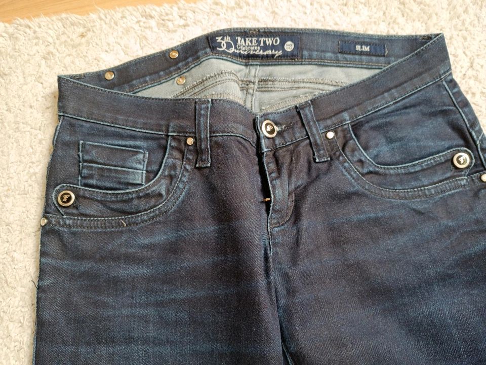 Damen Jeans/Hose  Bekleidungspaket Gr.36/38 in Wildau