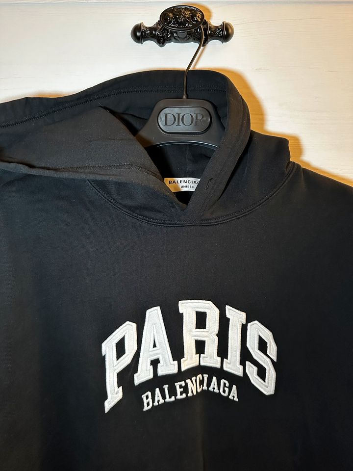 Balenciaga Hoodie Sweatshirt, Größe M, Farbe schwarz, Paris in Bremen