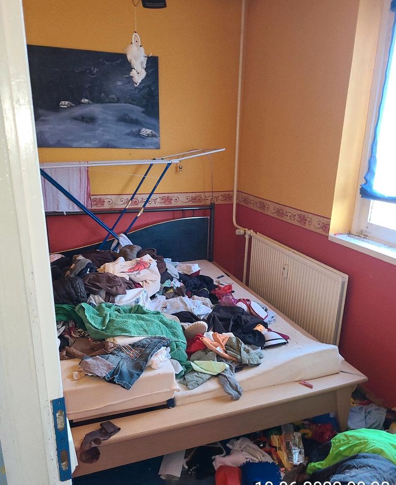 Entrümpelung ,Hausaltsauflösung Messiwohnung in Bad Liebenstein