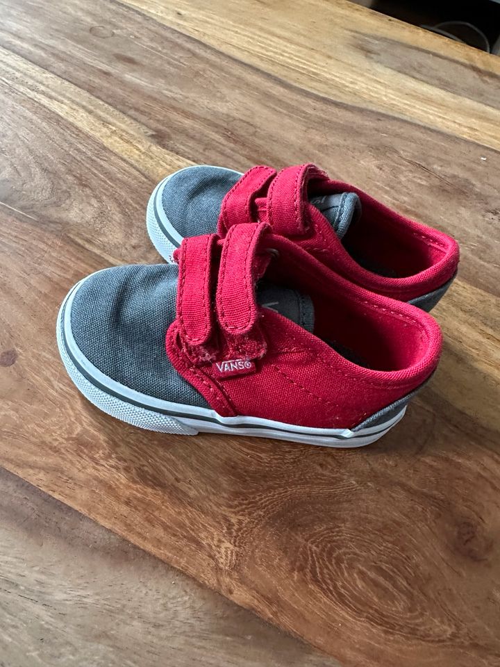 Vans Baby / Kinderschuhe 19 in Sulzfeld im Grabfeld