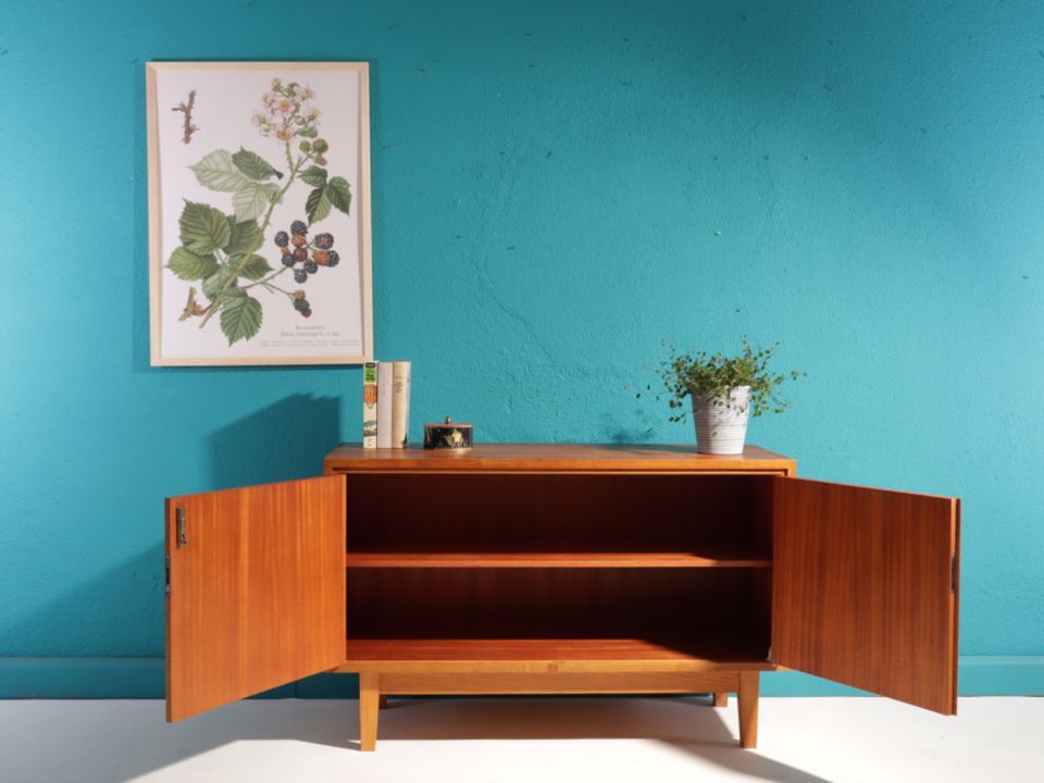 Vintage Sideboard aus den 60er Jahren in Oelsnitz / Vogtland