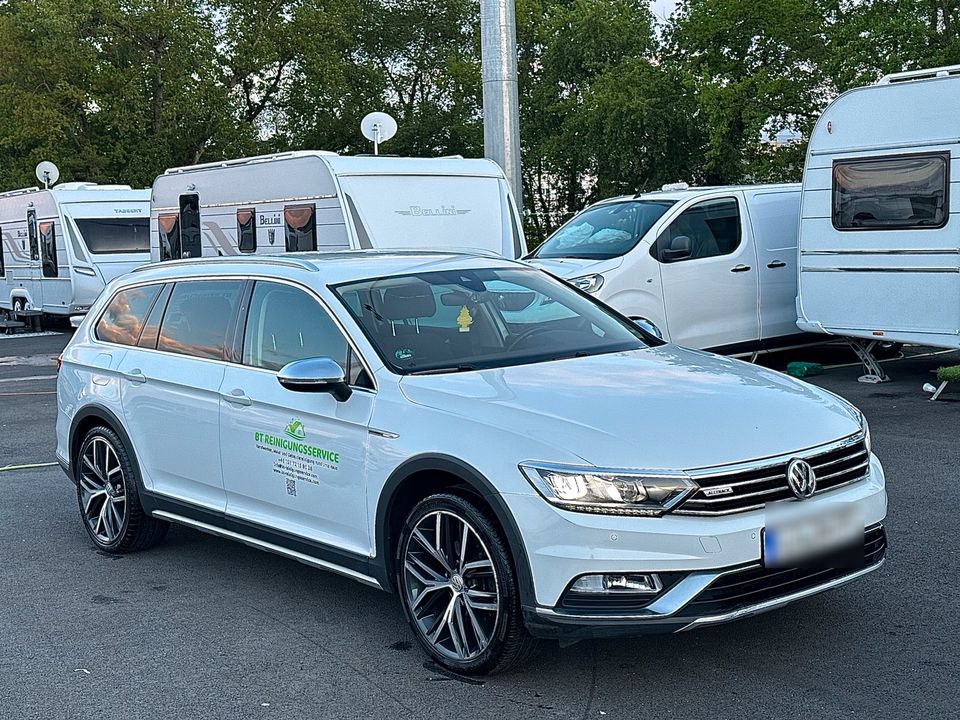 Vw Passat alltrack in Weil am Rhein